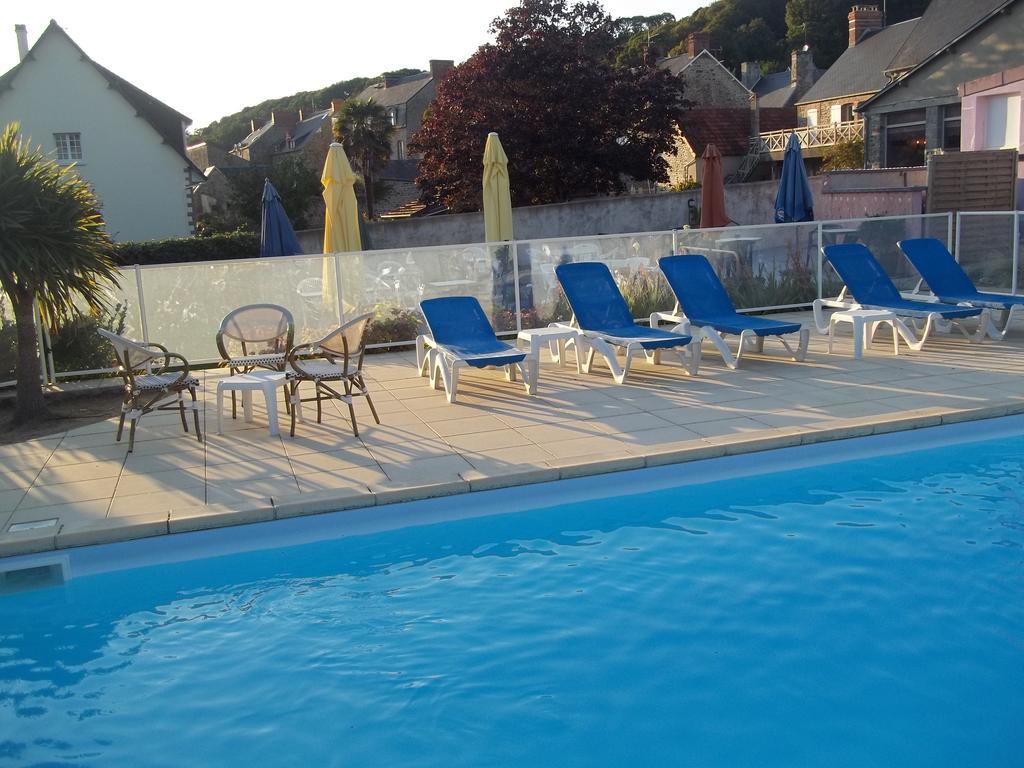 Hotel Des Bains Saint-Jean-le-Thomas Zewnętrze zdjęcie